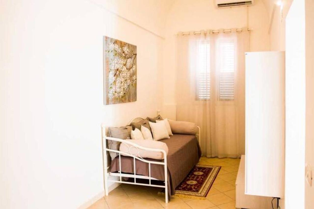 Cuore Di Puglia - Heart Of Apulia - Via Luigi Indelli 48 - Monopoli Apartamento Exterior foto