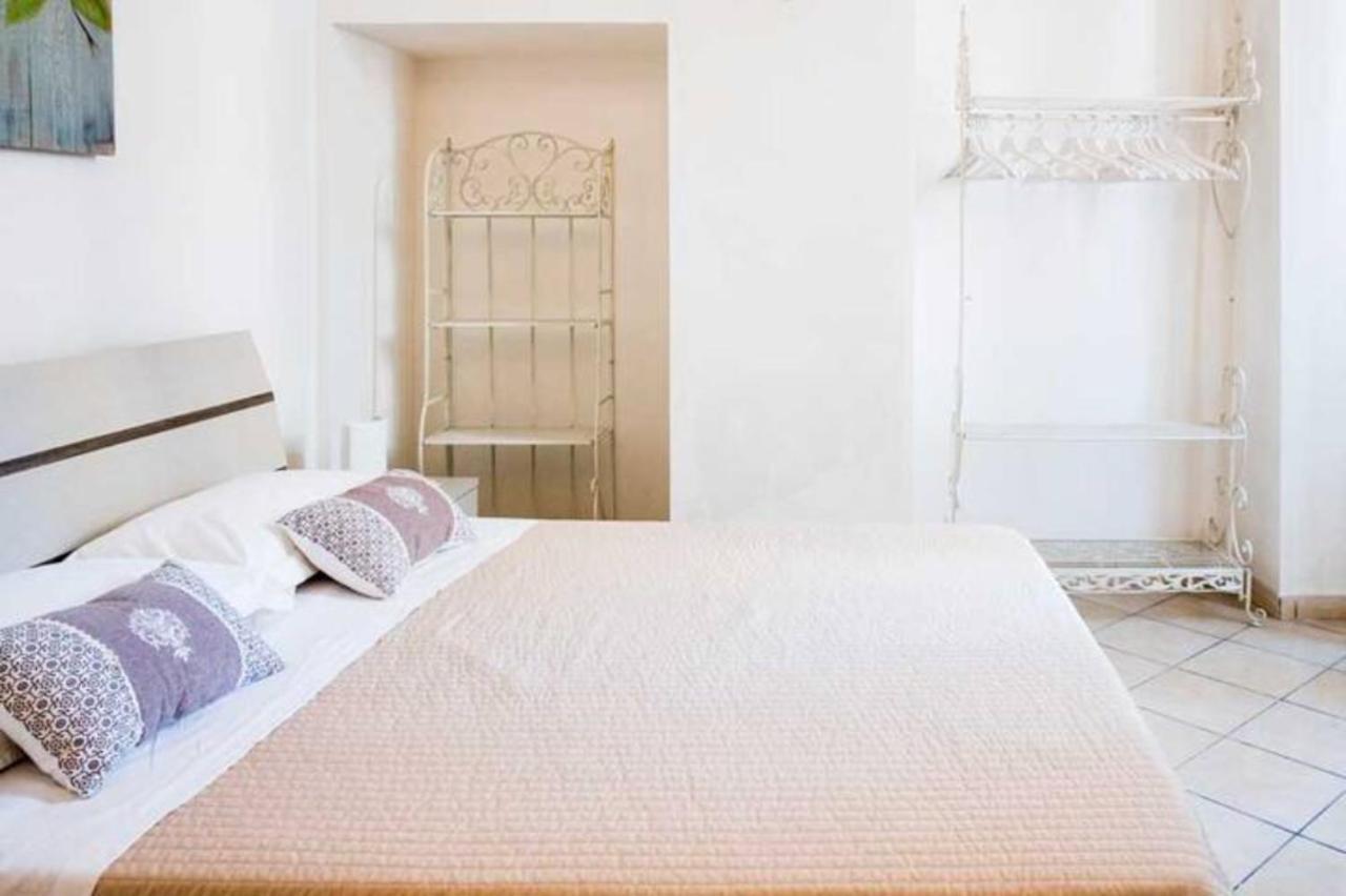 Cuore Di Puglia - Heart Of Apulia - Via Luigi Indelli 48 - Monopoli Apartamento Exterior foto